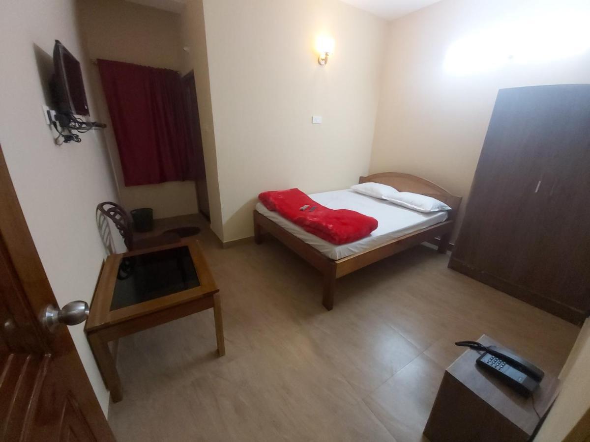 Baba Guest House 실롱 외부 사진